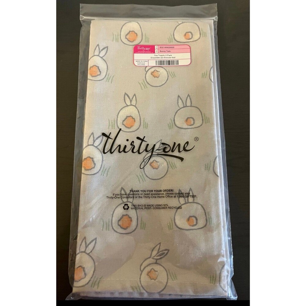 NEW Thirty-One tea towels 2-pack Bunny Tails